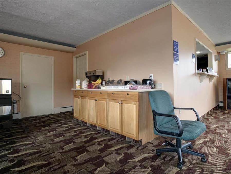 Americas Best Value Inn Bradford Exterior photo